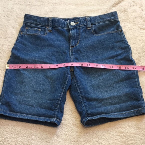 Old Navy girls Jean shorts, size 12 - Picture 3 of 5